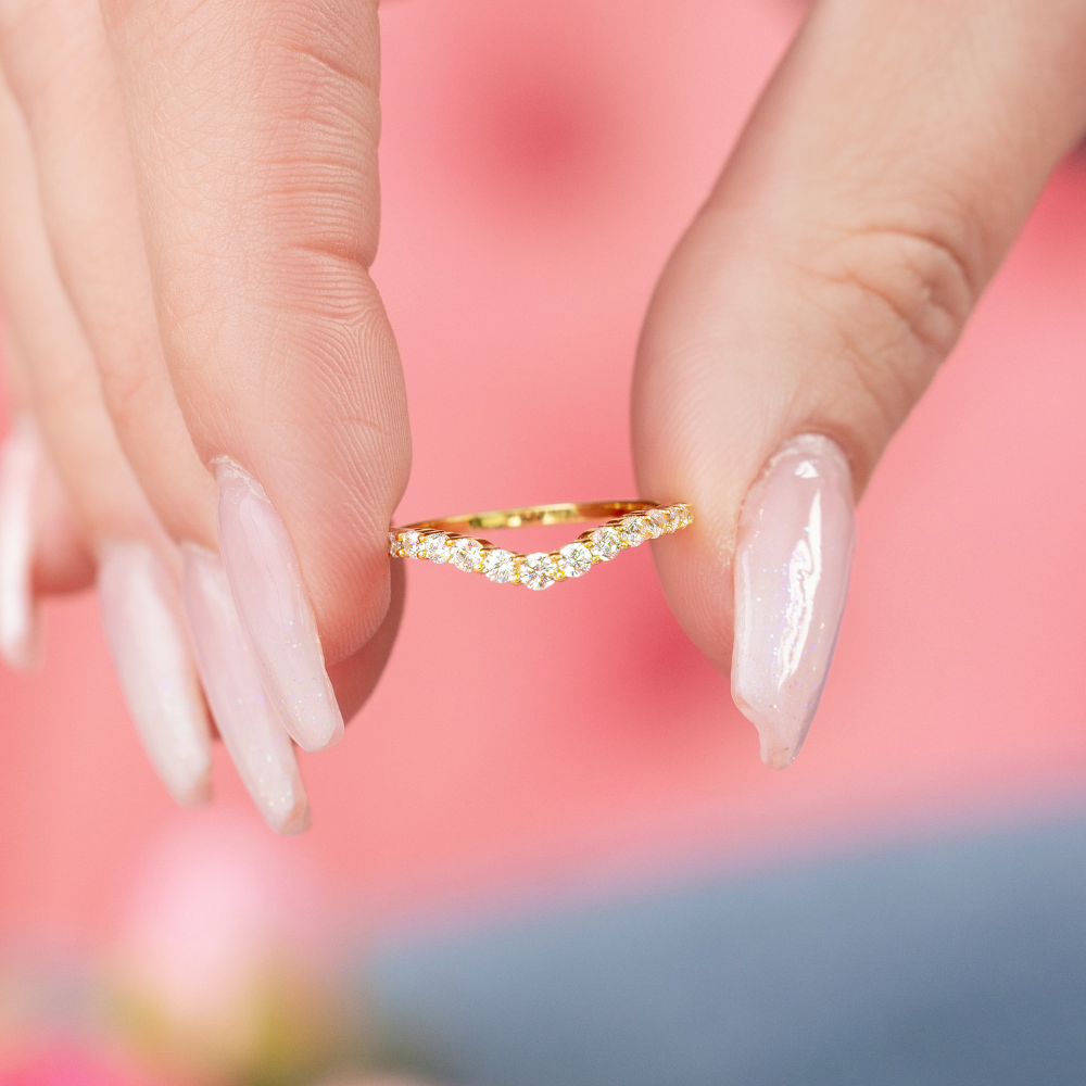 Gloria Stackable Ring in Gold - The Perfectly Stackable Superstar!