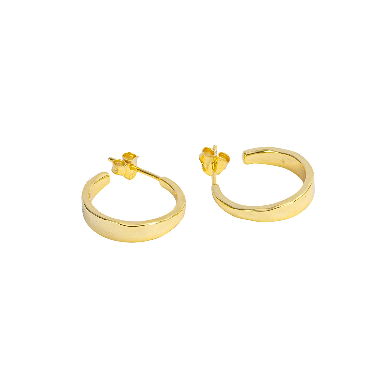 Mimas Earrings Silver - Classic Look with a Twist